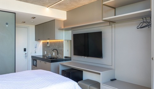 Elite Suite