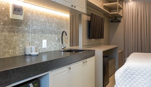 Elite Suite