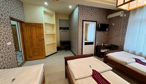 Standard Triple Room, City View
