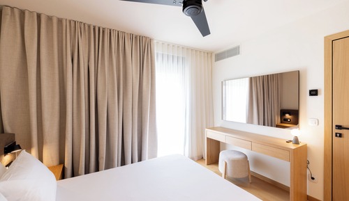 Deluxe  Apartment with Sea view and outdoor Hydromassage Bathtub