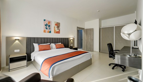 Deluxe Double Room, Balcony, City View