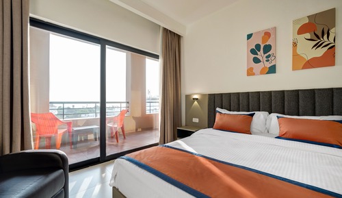 Family Suite, City View