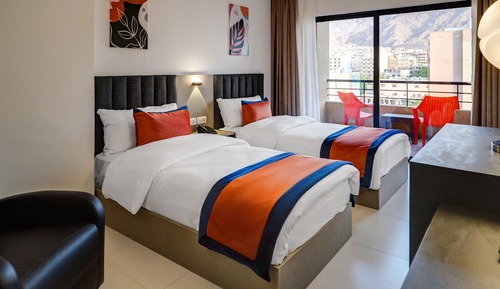 Standard Twin Room, City View