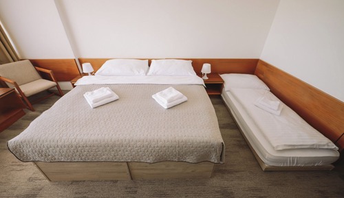 Standard Room, Non Smoking, Bathtub