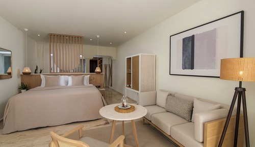 Junior Room, Garden View (The Reserve)