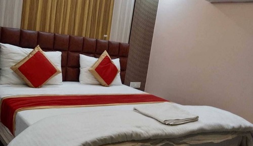 Luxury Room, City View