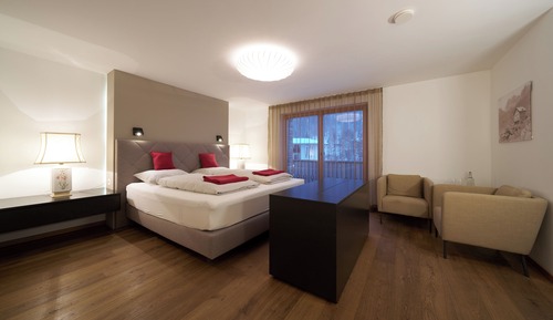 Honeymoon Room, Mountain View