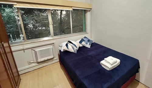 Basic Apartment, Multiple Beds, Refrigerator & Microwave