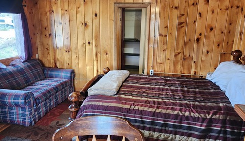 Basic Cabin, 1 Queen Bed