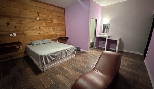 Economy Room, Courtyard View