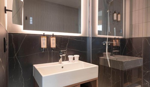 Deluxe Room, 1 Double Bed, Bay View