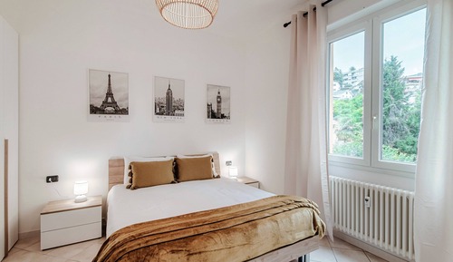Apartment, Balcony