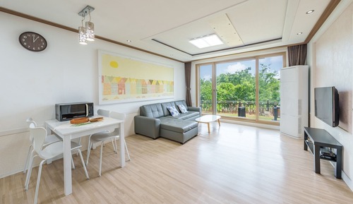 Basic Room, 1 Bedroom (F1)
