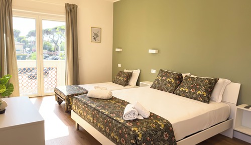 Comfort Triple Room, Balcony