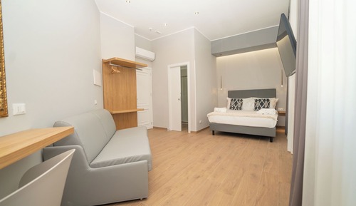 Comfort Suite, City View