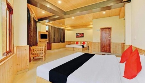 Family Room, Balcony, River View