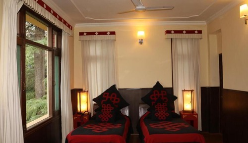 Valley View Room