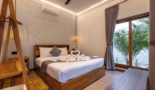 Deluxe Villa, 1 King Bed with Sofa bed, Private Pool, Garden View