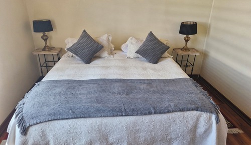 Superior Double Room, 1 King Bed, Private Bathroom