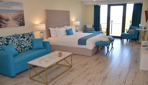 Studio Suite, 1 King Bed with Sofa bed, Beach View