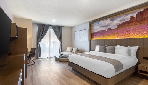 Room, 1 King Bed, Accessible, Non Smoking