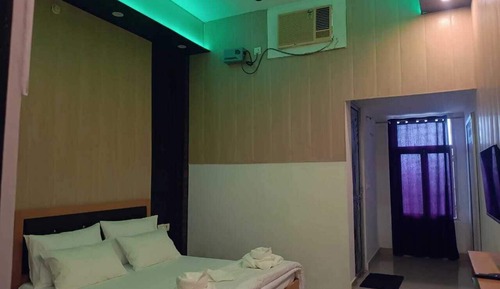 Basic Double Room