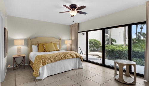 Condo, 1 King Bed with Sofa bed, Patio, Pool View (Emerald Hill 27)