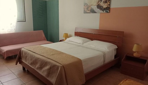 Deluxe Double or Twin Room, Garden View