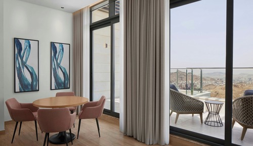 Executive Studio Suite, 1 Bedroom, Balcony