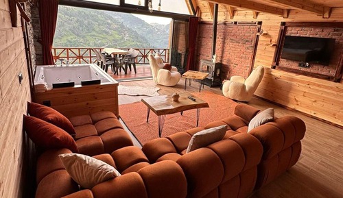 Business Bungalow