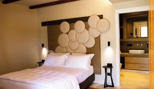 Deluxe Room, Patio, Garden View