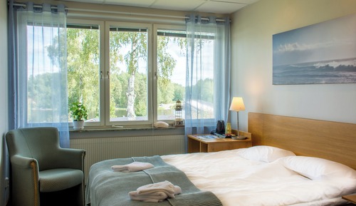 Standard Double Room (private bathroom)