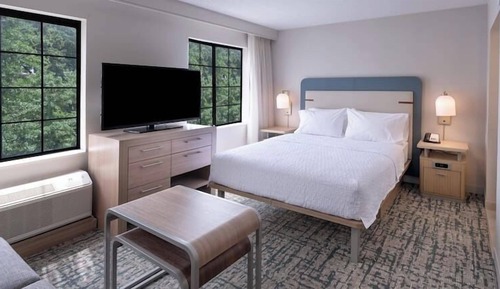 Studio Suite, 1 King Bed, Accessible (Hearing)