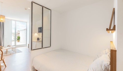 Superior Apartment, City View