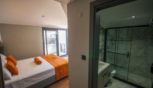 Deluxe Single Room