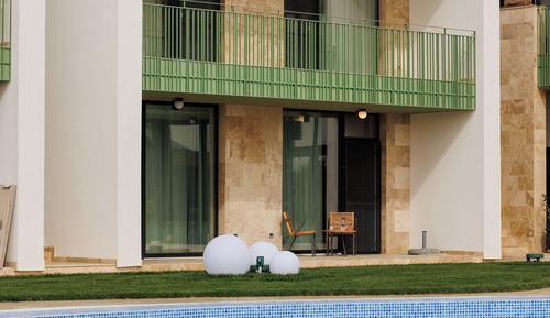 Luxury Studio, Multiple Beds, Private Bathroom, Pool View