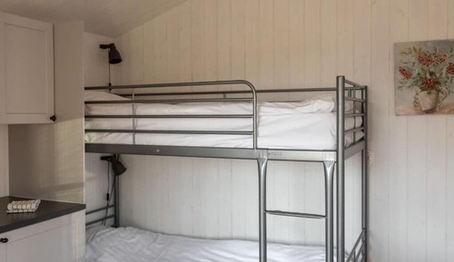 Standard Cabin, 1 Bedroom, Valley View, Garden Area