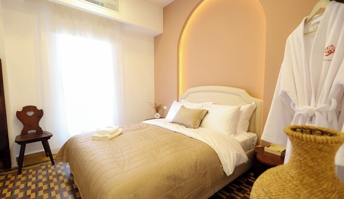 Apartment, 2 Bedrooms, Balcony, City View