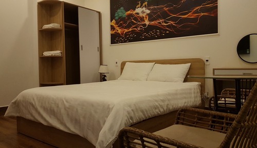 Basic Double Room Single Use, 1 Queen Bed, Non Smoking