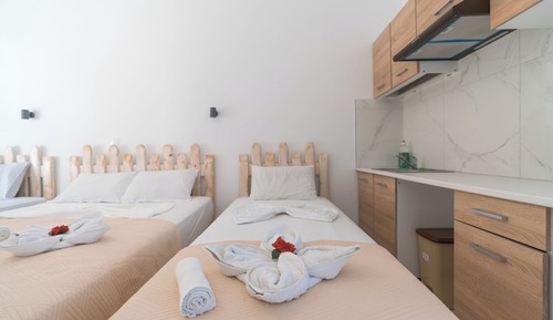 Signature Quadruple Room, Balcony, Mountain View