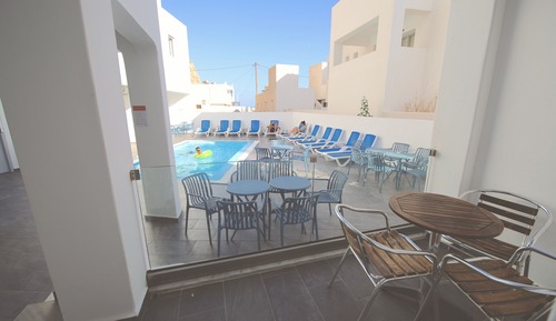 Classic Triple Room, Pool Access, Pool View