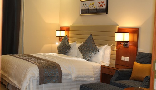 Luxury Apartment, 2 Bedrooms, Kitchen, City View