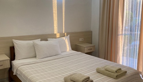 Family Apartment, 1 Bedroom, Garden View