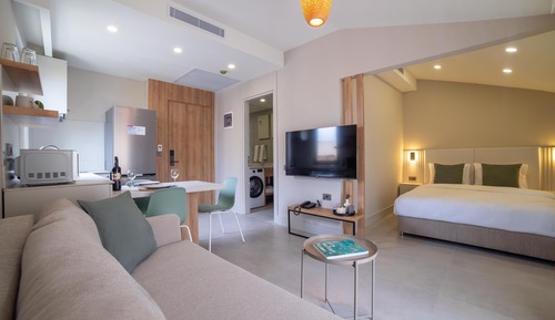 Comfort Suite, Balcony