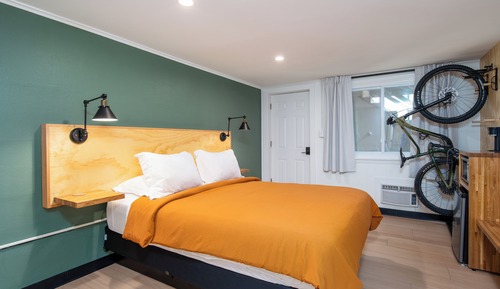 Premium Room, 1 Queen Bed
