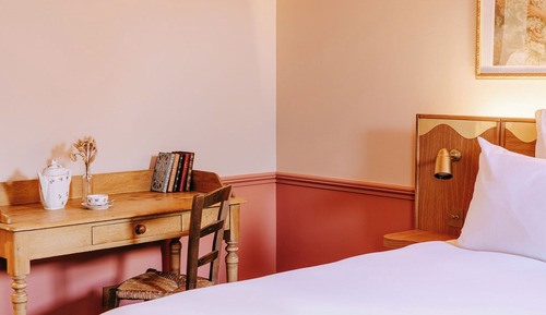 Signature Room