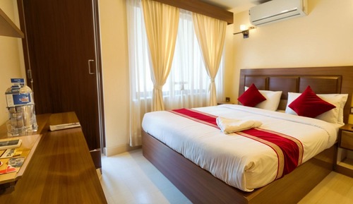 Deluxe Single Room, Hill View
