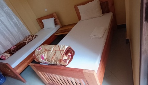Economy Single Room