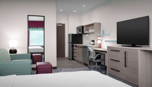 Studio, 1 King Bed, Accessible