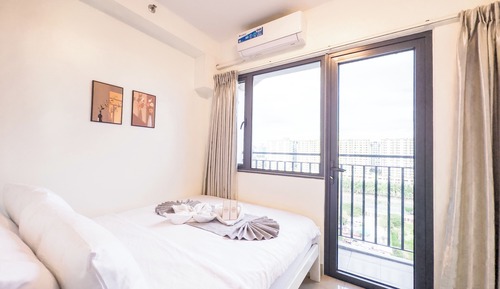 Deluxe Condo, 1 Bedroom, City View